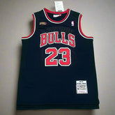 Chicago Bulls Michael Jordan 23 Black NBA Jersey