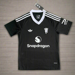 Manchester United Black Goal Keeper Jersey 24 25 Season
