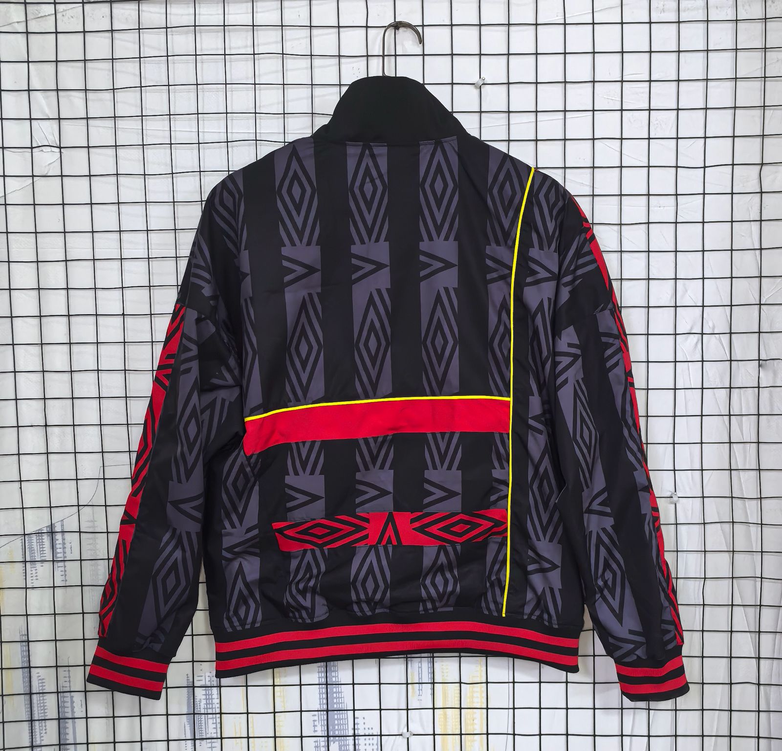 Manchester United Jacket Black & Red Windbreaker  25 26 Season